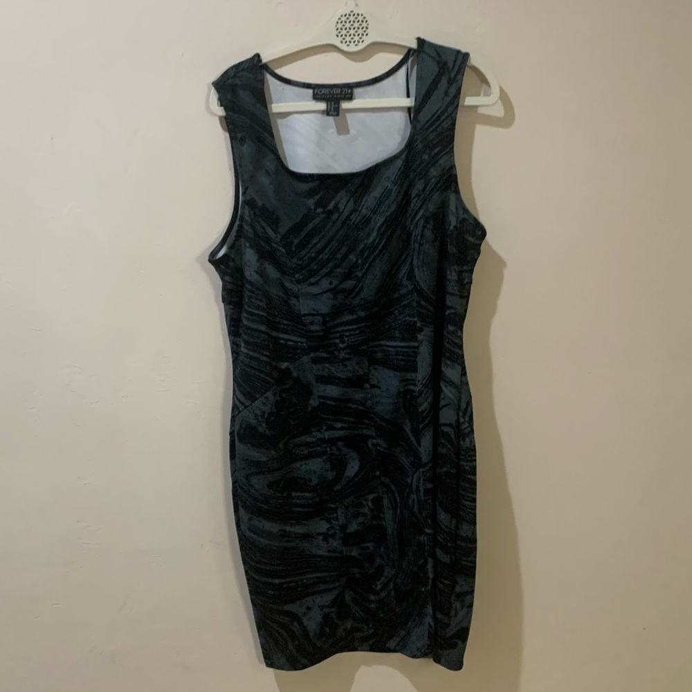 Black Plus club dress. Mini. Body con.